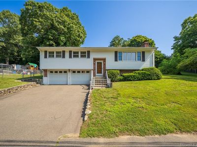 45 Pine Street, Naugatuck, CT, 06770