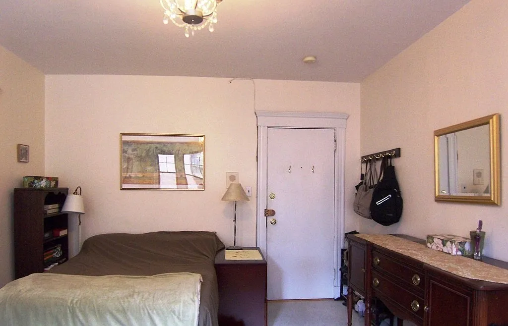 Studio, 1.0 bath, 414 sqft, $1,895 — Photo 2