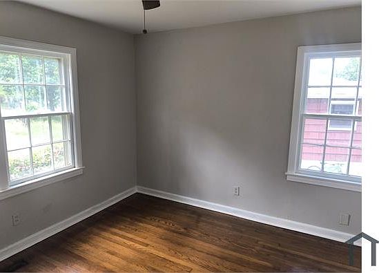 2nd image of 213 Flint Dr