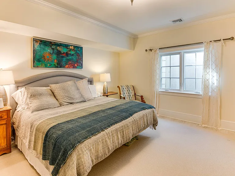 42 Crestview Ln — Photo 25