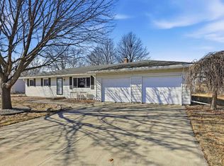 648 Wanda Ave, Neenah, WI 54956