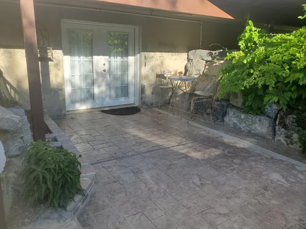 9885 N Deep Creek Dr, Pleasant Grove, UT 84062