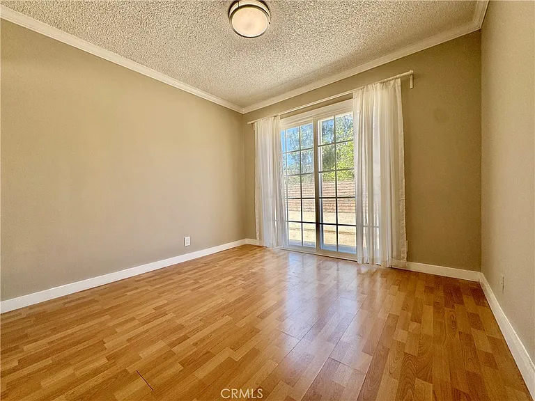 1421 Meadow Glen Rd — Photo 38