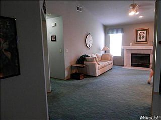 3rd image of 3624 Castlepark Dr