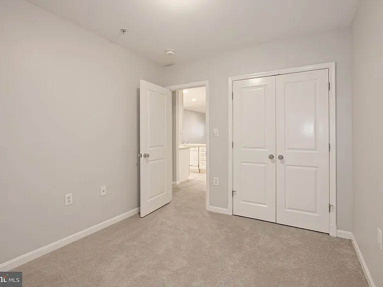 648 C St NE #1 — Photo 14