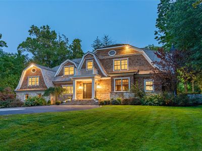 119 Wheatley Road, Old Westbury, NY, 11568
