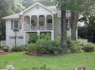 716 Milldenhall Rd, Mount Pleasant, SC 29464