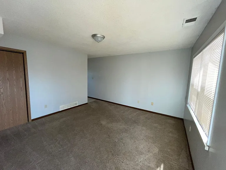 Independence Duplexes — Photo 47