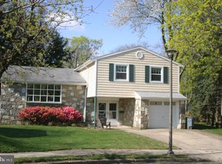 504 Pinewood Rd, Philadelphia, PA 19116