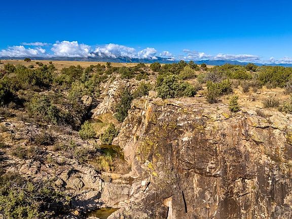 2nd image of LOT 19 Canyon Point Dr