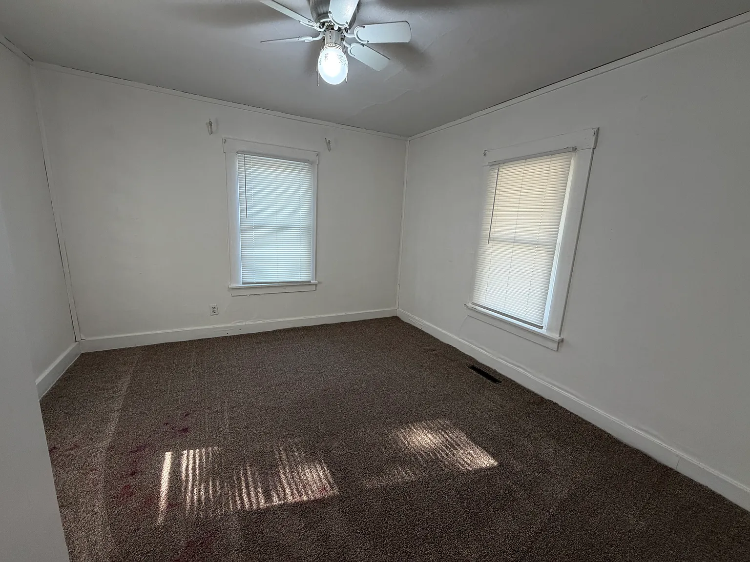 1 bed, 768 sqft, $695 — Photo 4