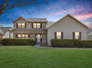 2312 Firethorn Ln, Champaign, IL