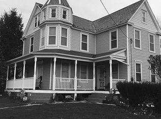 3930 Mountain View Dr, Danielsville, PA 18038