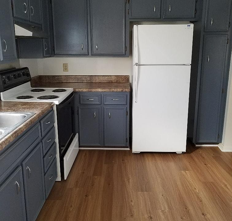 2nd image of 1830 Grandin Rd SW APT 303