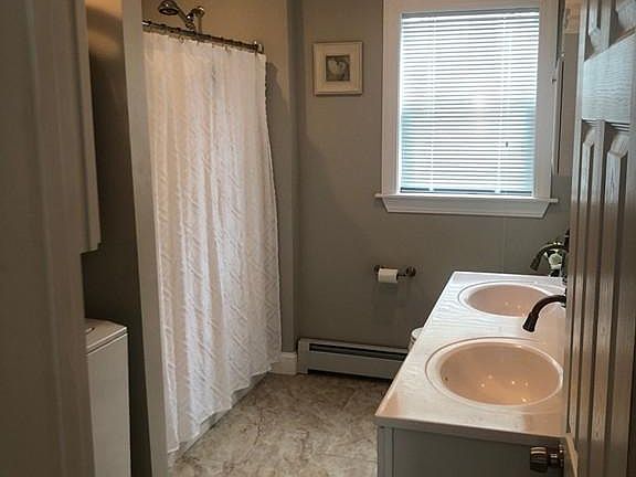 5th image of 19 Lincoln St #1