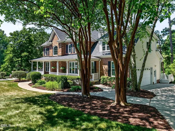 6101 Westglen Dr, Raleigh, NC 27612