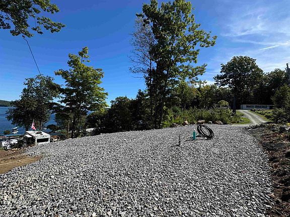 5th image of 728 Scenic Road #413