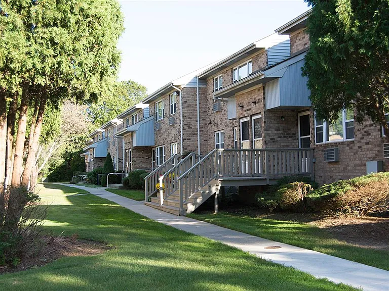 Brookwood at Oakdale 55+ — Photo 9