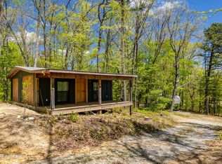 6836 Flats Rd, Tallassee, TN 37878