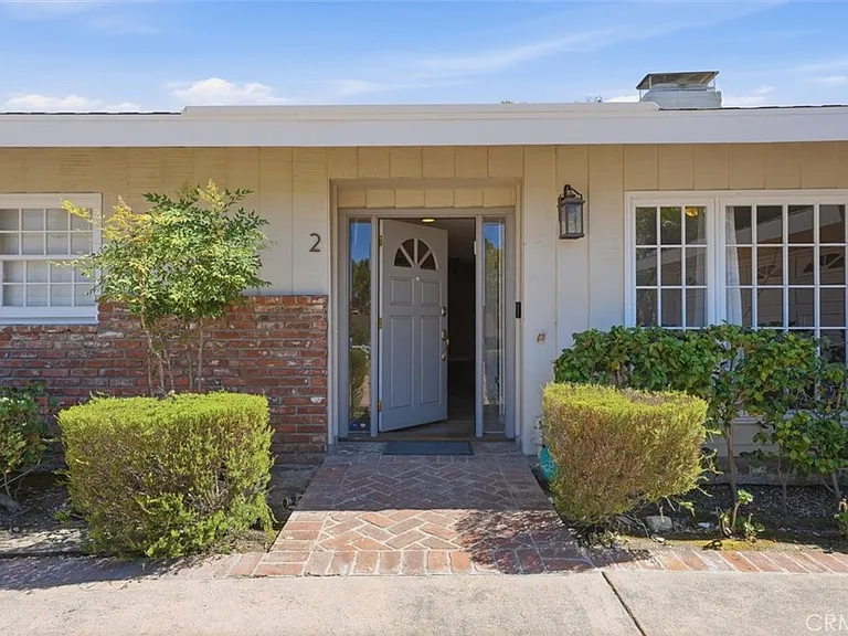 2 Santa Bella Rd — Photo 39