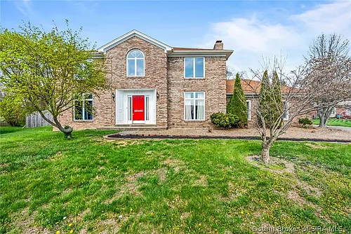 2201 Glenn Abbey Photo 1