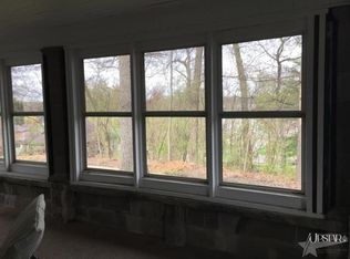 1207 Sunday Ln, Winona Lake, IN 46590