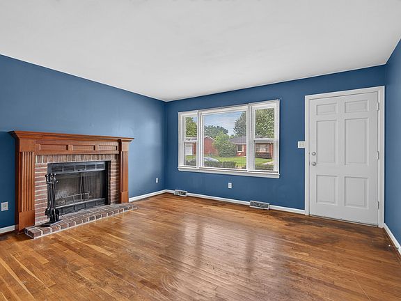 5th image of 2184 Stephens Ln