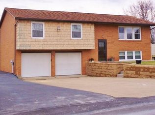 251 Parkwood Cir, Canonsburg, PA