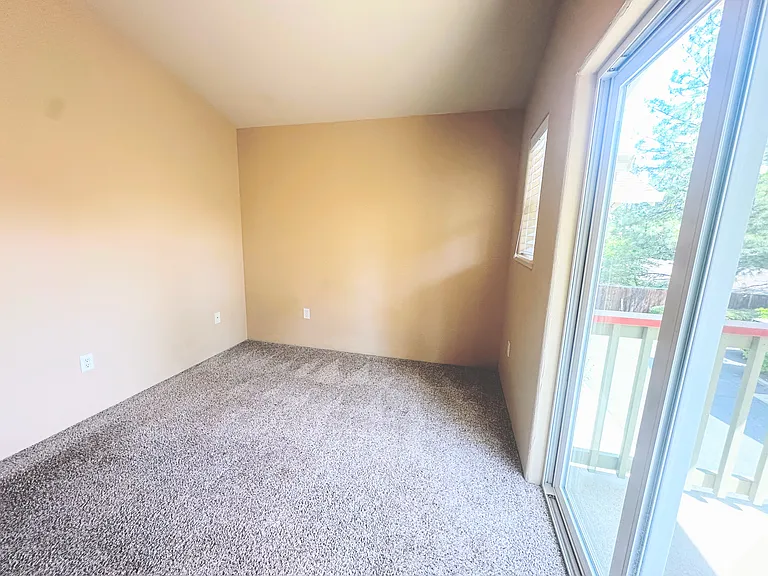 732 Normal Ave — Photo 24