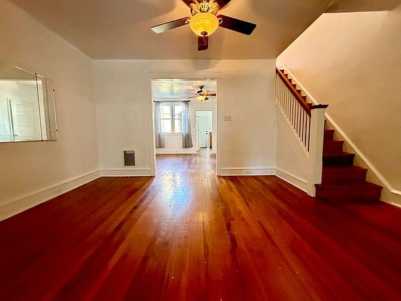 2nd image of 7 Rhodes Ave