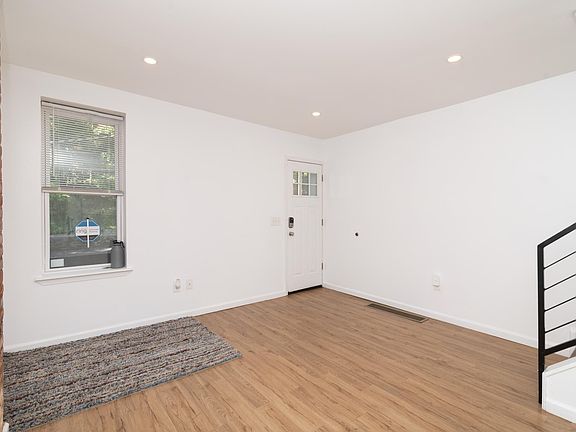4th image of 4643 Germantown Ave