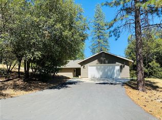 2568 State Highway 49 S, Mariposa, CA 95338