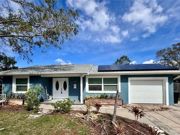 311 80th Ave NE, Saint Petersburg, FL 33702