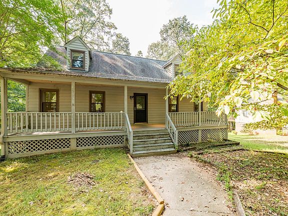 2nd image of 403 Lake Vista Dr