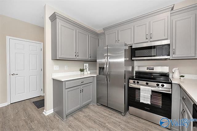 1st image of 3111 SW Ivy Ave #1B