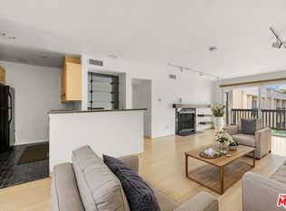 1302 Raintree Cir, Culver City, CA 90230