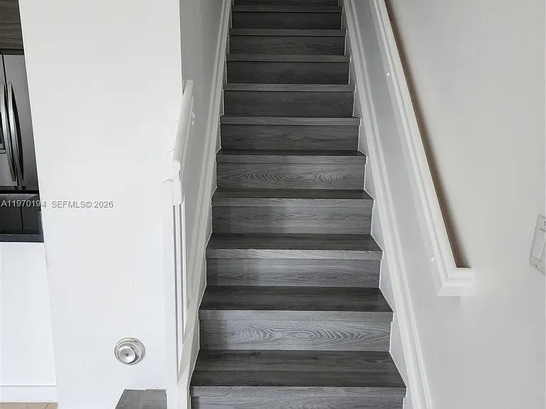2615 SW 81st Ter #2617 — Photo 2