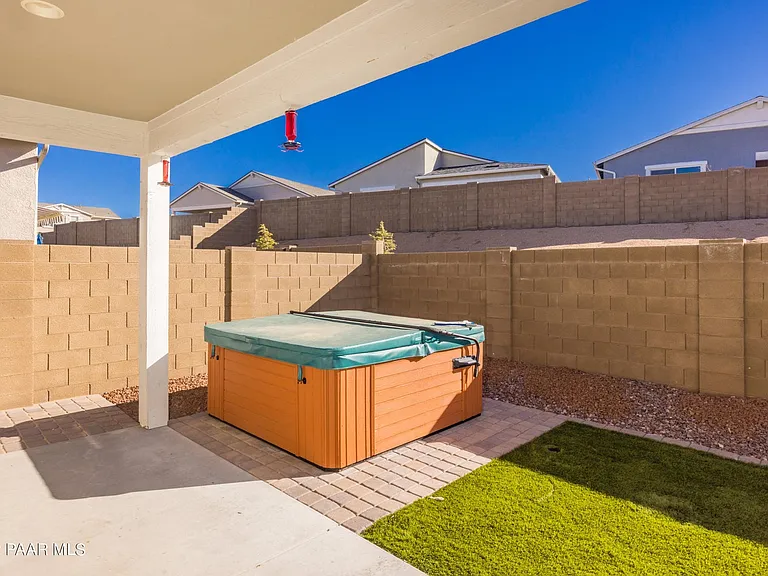 1385 Warbler Way — Photo 32