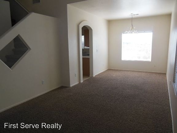 3rd image of 1559 Dusty Canyon St