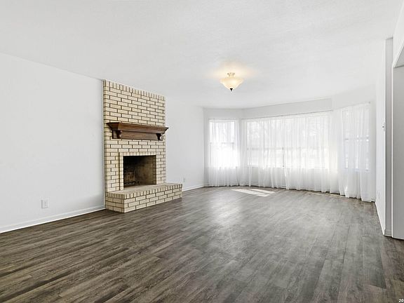 5th image of 508 Crouch Ave