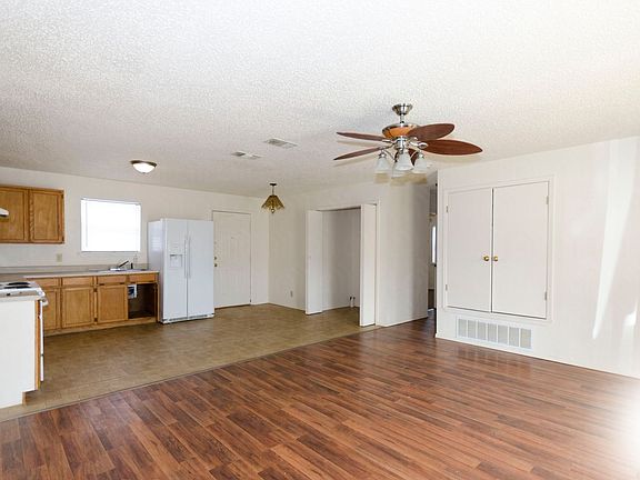 5th image of 9900 Cottontail Ln