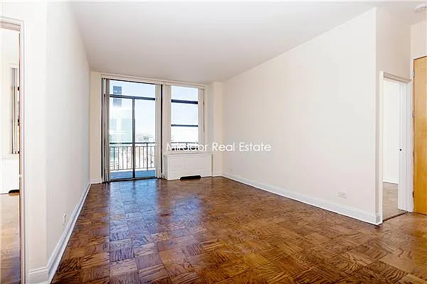 Rented by Mirador Real Estate | media 29