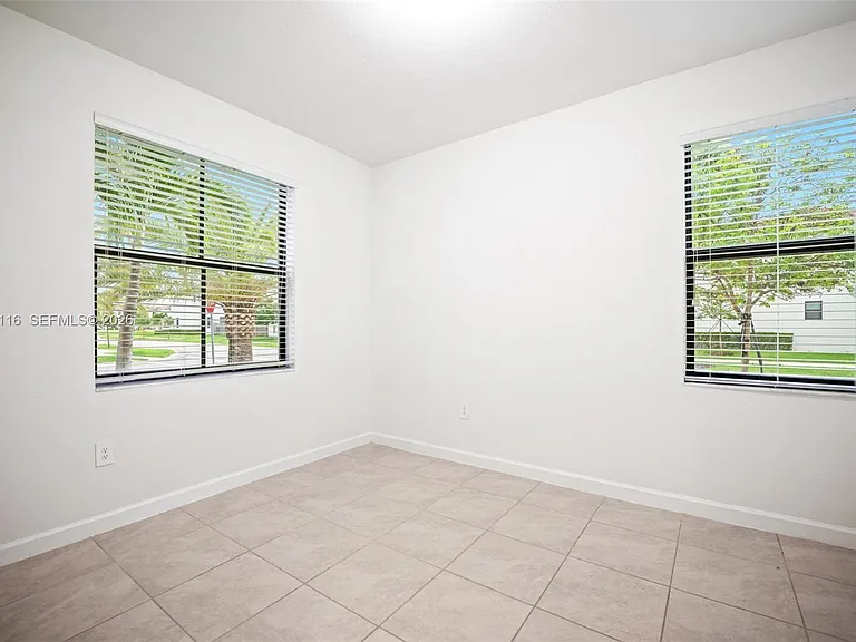 11804 SW 247th Ter #11804 — Photo 22
