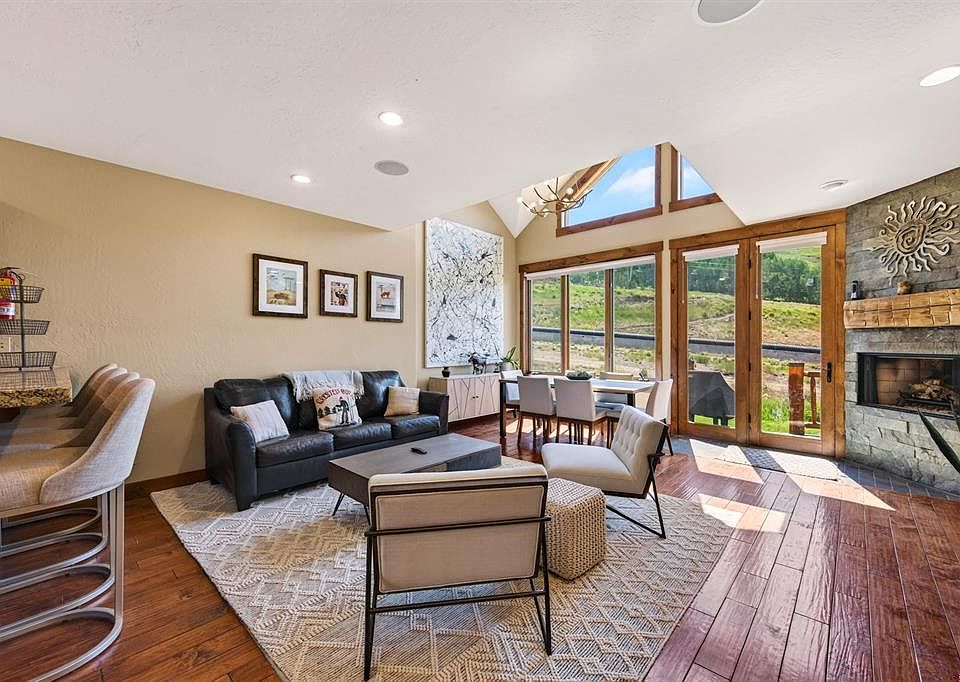1st image of 16 Snowmass Road #3