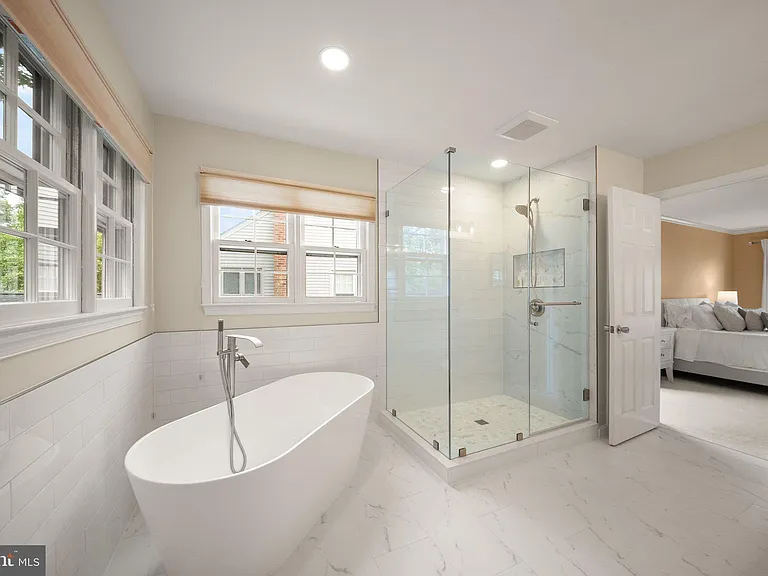 5667 Lonesome Dove Ct — Photo 47