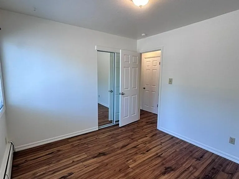 2544 Union St — Photo 41