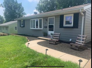 2705 Sibley St, Saint Charles, MO 63301