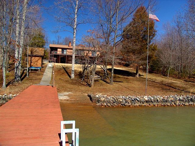 Nearly Flat Lot on Smith Mountain Lake Virginia