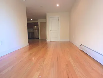 Rented by MAC Realty NY