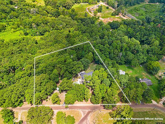 3rd image of 4918 Tanglewood Rd